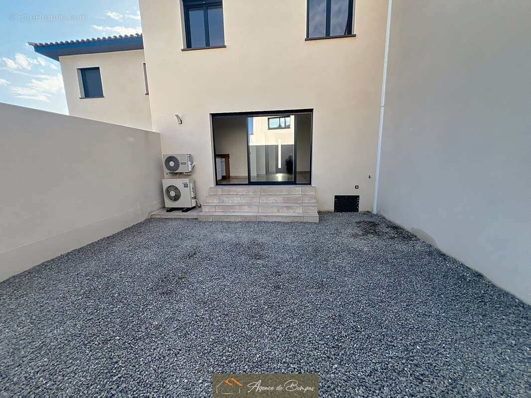 Maison à BOMPAS