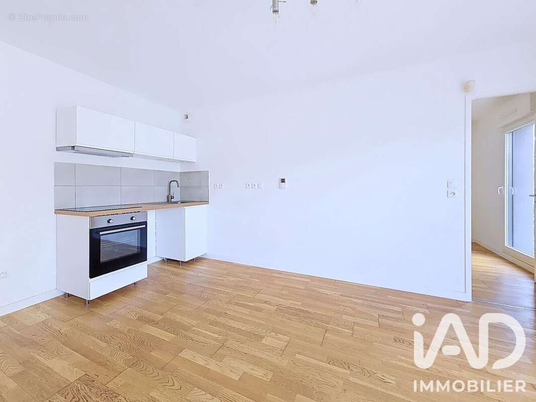 Appartement 40 m² à Lens  - photo 2