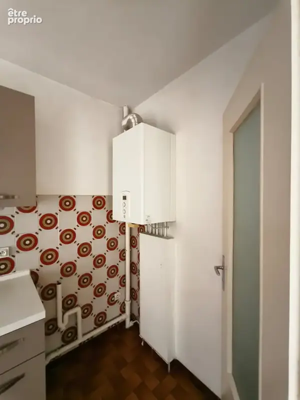 Axe velodrome brabois appartement t2 49 m2  avec cave et place de parking. - photo 8