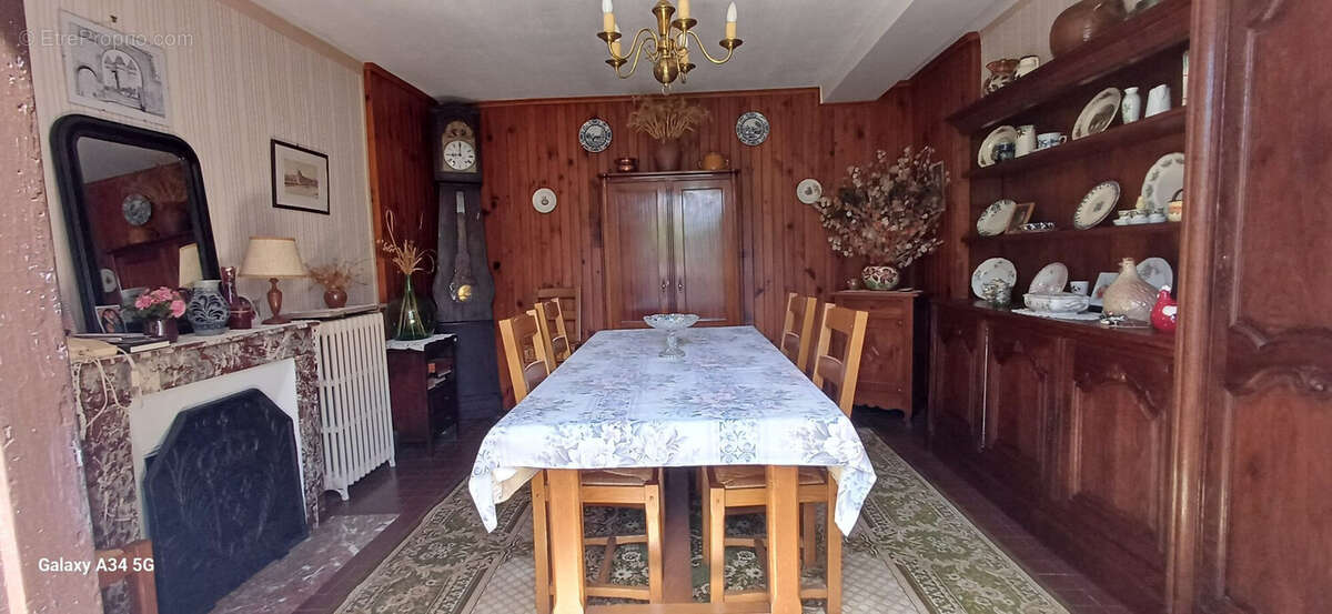 Maison à LEZINNES