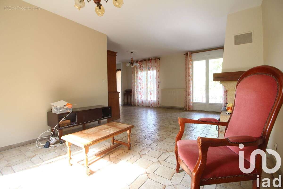 Photo 5 - Maison à CHATELLERAULT