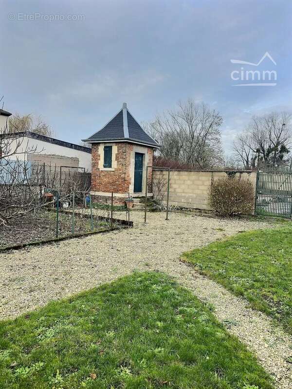 Maison à REVIGNY-SUR-ORNAIN
