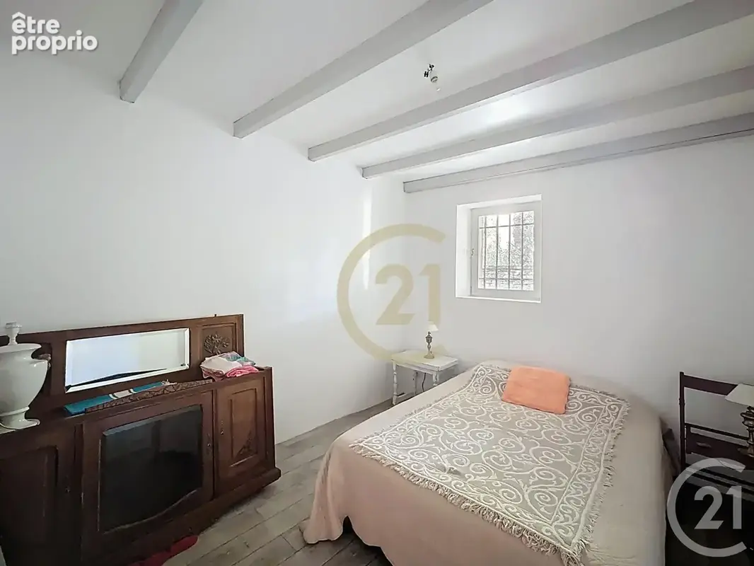 Maison 12 pièces 222 m² à vendre à Vers-Pont-Du-Gard (30210) - photo 7