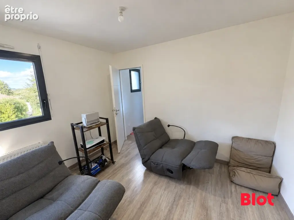 Maison 6 pièces 117 m² à vendre à Bedee (35137) - photo 7