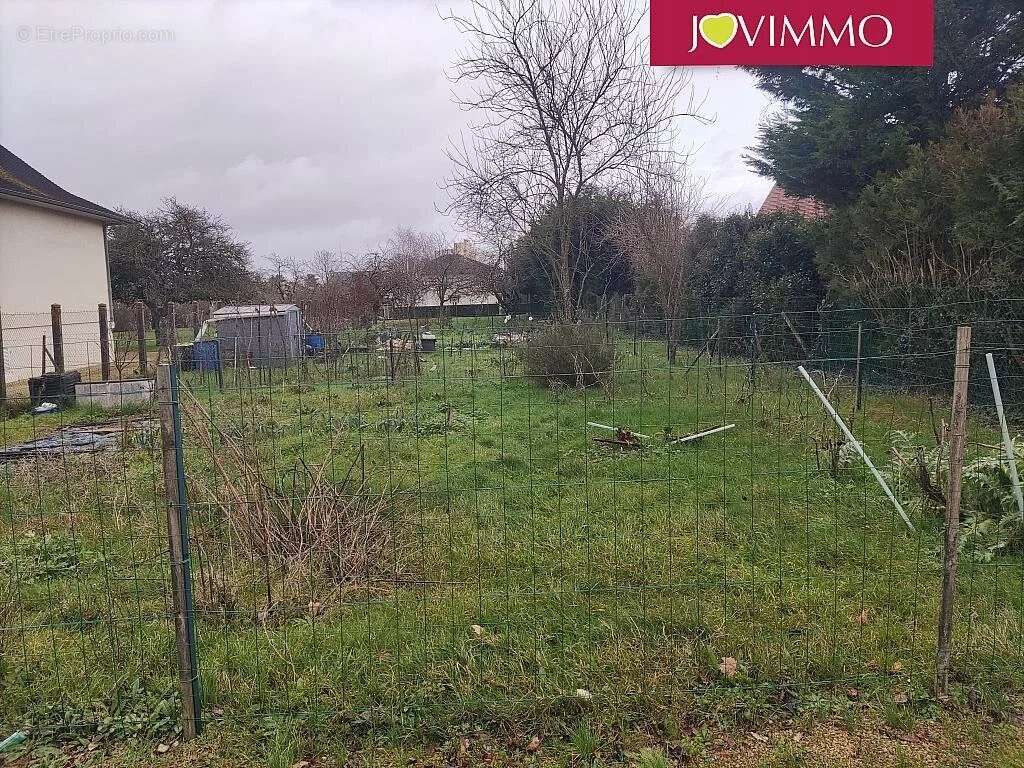 Terrain à POITIERS