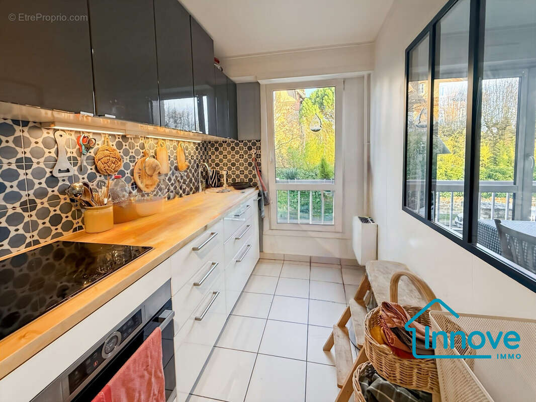 Appartement à VERSAILLES