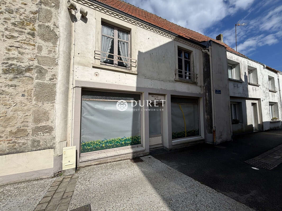 Maison à BOUIN