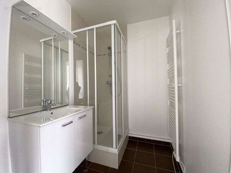 Appartement 44 m² à Falaise  - photo 1273