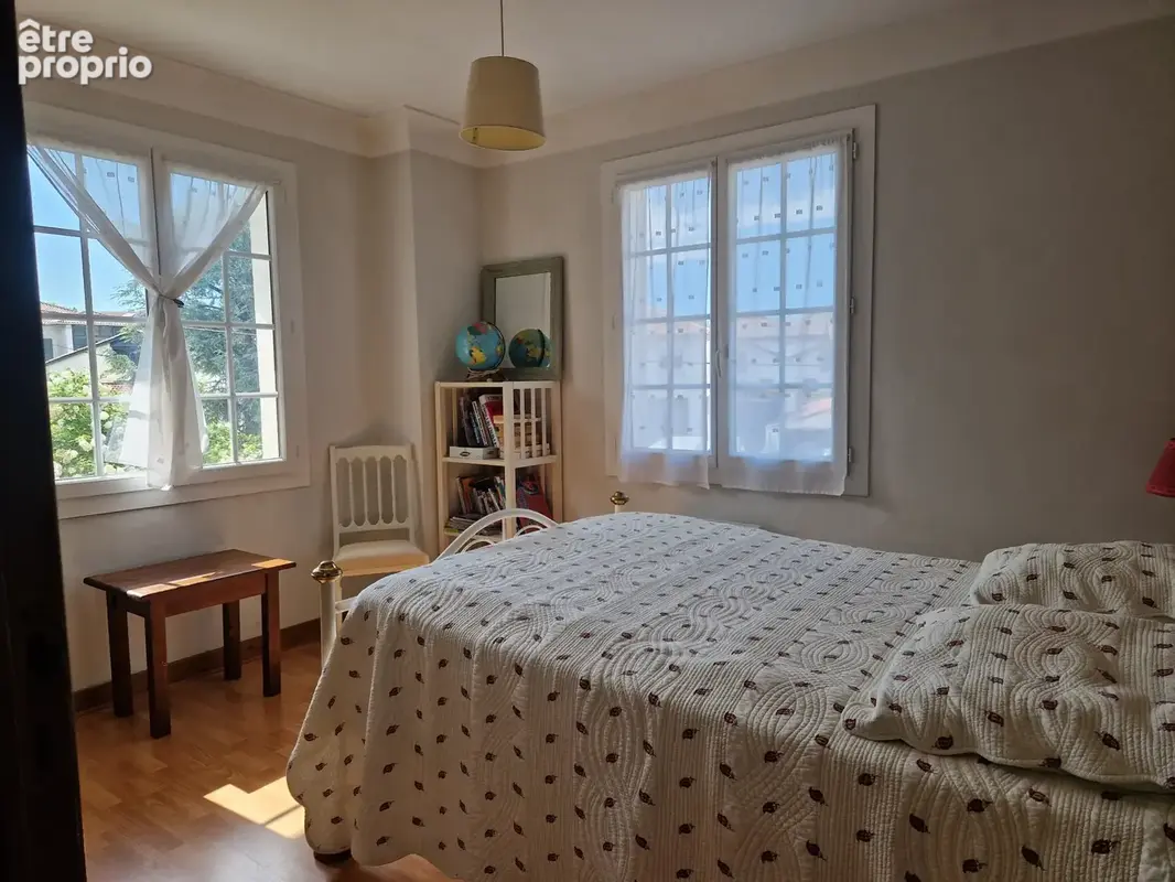 Ciboure : Appartement traversant de 87,55 m2 avec terrasse et garage - photo 7