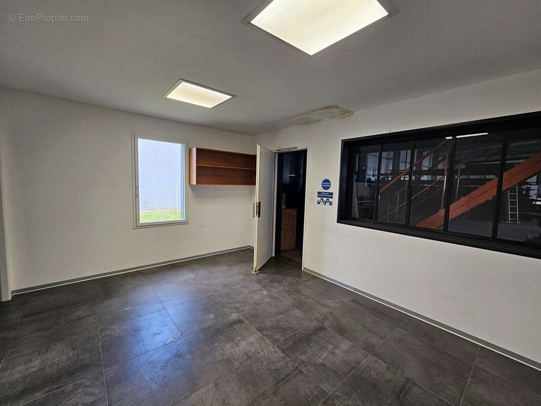 À vendre - site industriel premium de 2 142 m² - un outil de travail prêt à l'emploi ! - photo 16