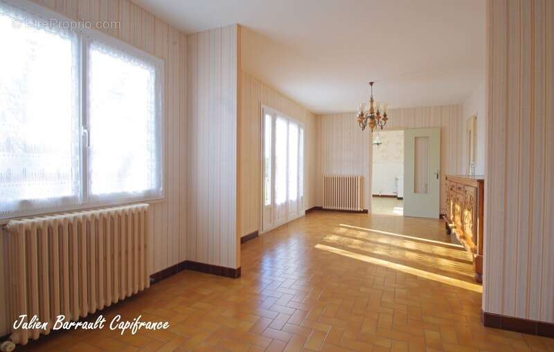 Maison à SEVRES-ANXAUMONT