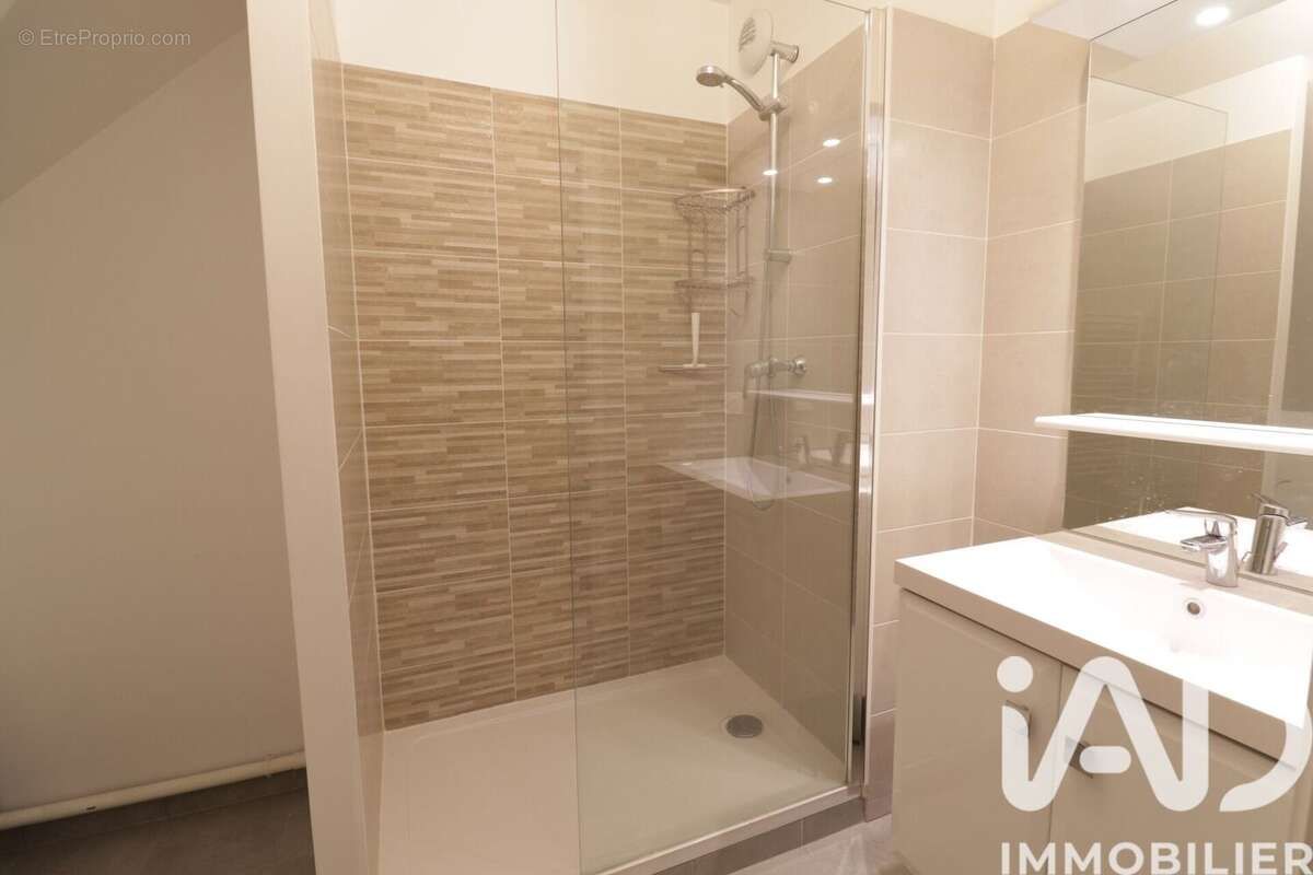 Photo 6 - Appartement à REAU