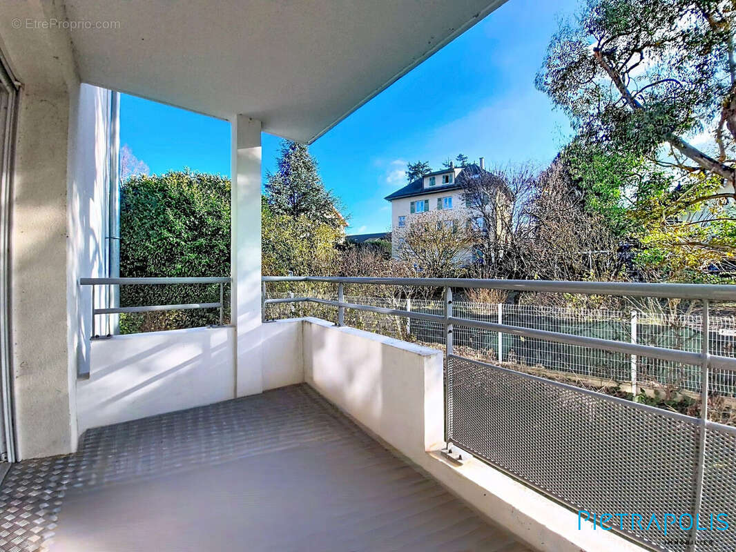 Appartement à VALLEIRY