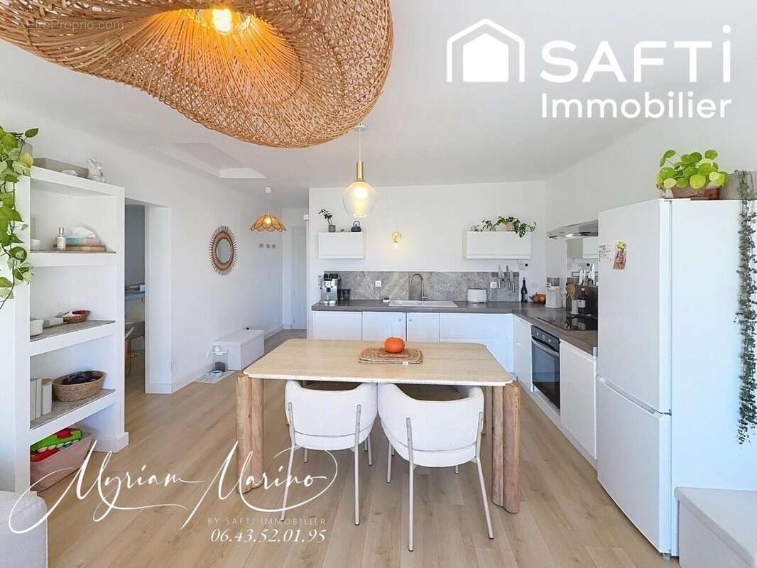 Photo 2 - Appartement à FREJUS