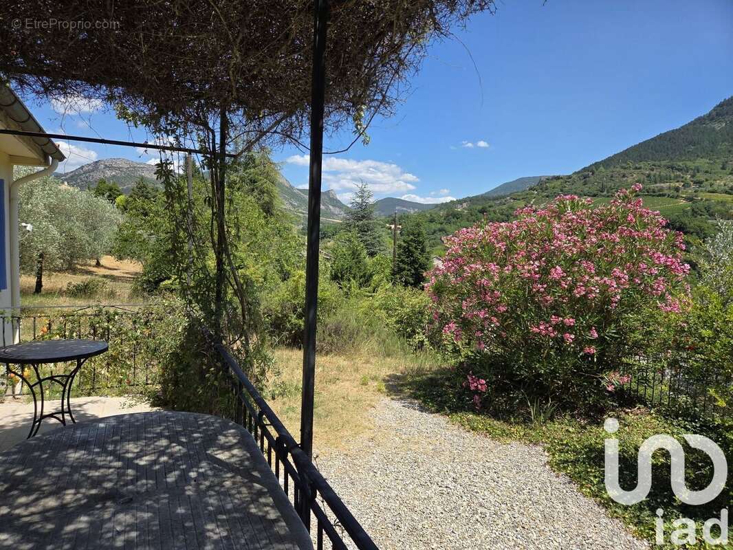 Photo 4 - Maison à SAHUNE