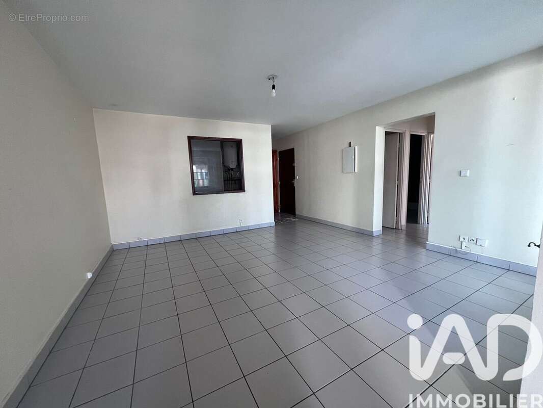 Photo 6 - Appartement à SAINT-DENIS