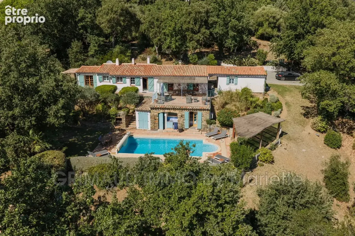 Maison 6 pièces 131 m² à vendre à La Garde-Freinet (83680) - photo 2