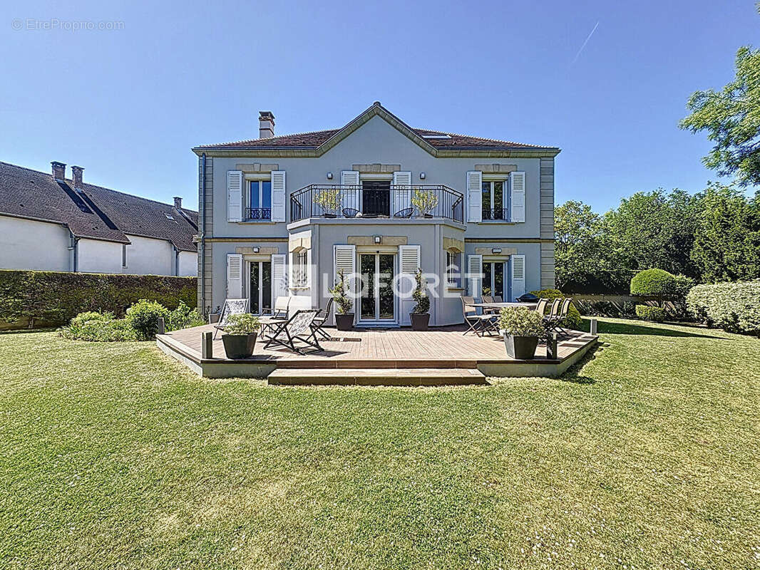 Maison à VILLENNES-SUR-SEINE