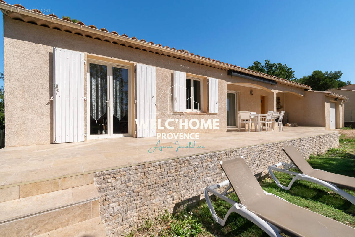 Maison à SAINT-JULIEN