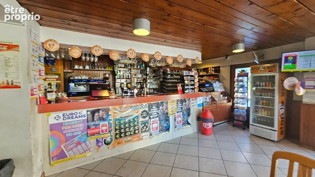 Local commercial Sciez 118 m2 - photo 2
