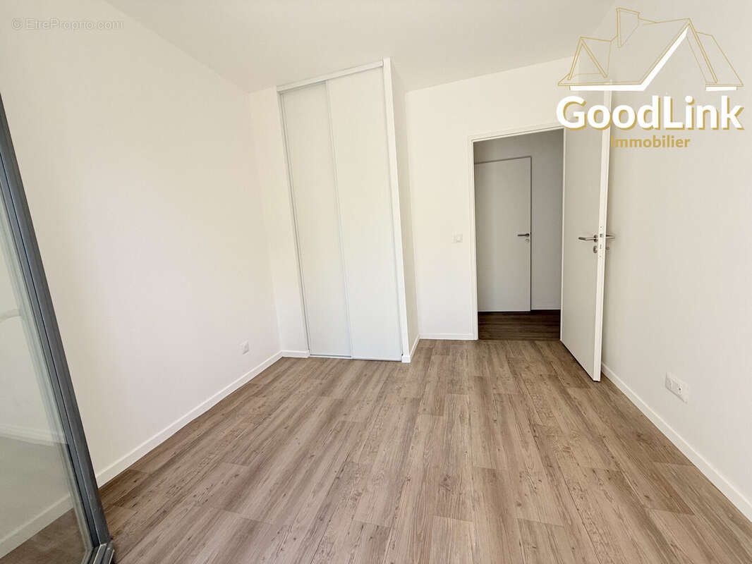 Appartement à MOISSY-CRAMAYEL