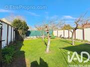 Photo 1 - Maison à LIGNY-LE-CHATEL