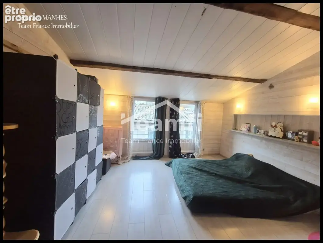 Maison 111 m² à Thiers  - photo 2
