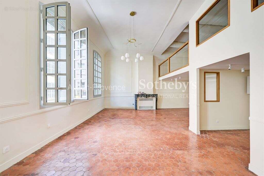 Appartement à AIX-EN-PROVENCE