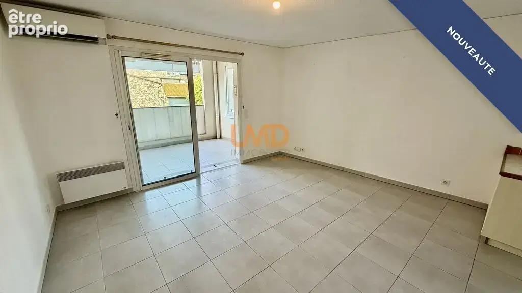 Roquebrune-sur-Argens village – T3 – terrasse couverte – garage - photo 3