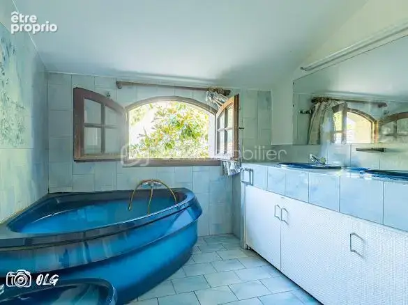 Belle villa de caractère en plein centre-ville de Juvignac - photo 12