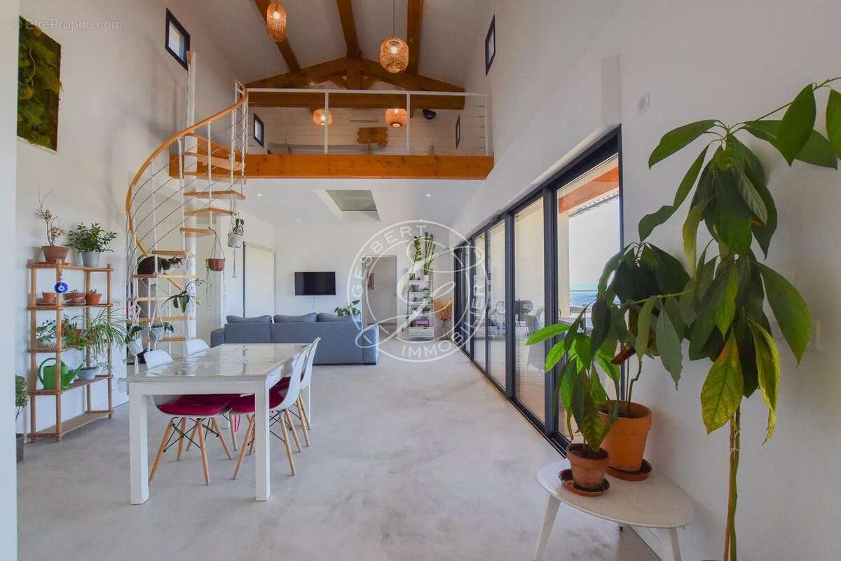 Maison à DRAGUIGNAN