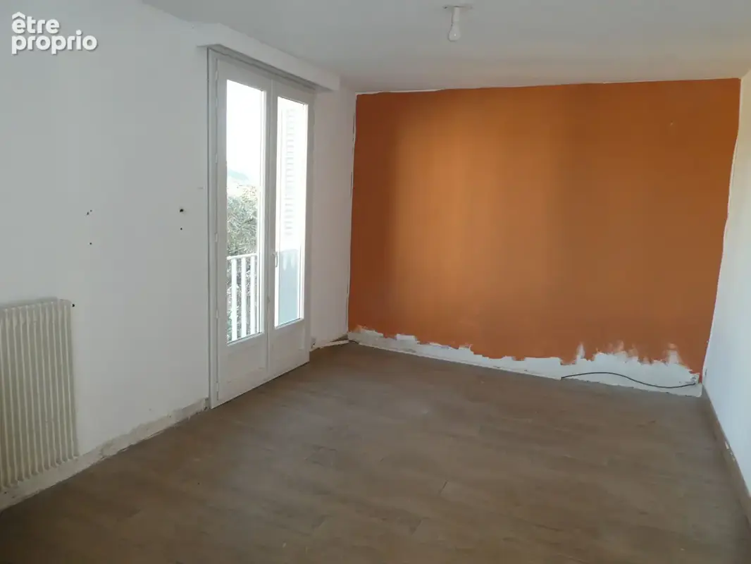 Appartement t4 - 76 m² - dernier étage, vue panoramique et potentiel à exploiter - photo 7