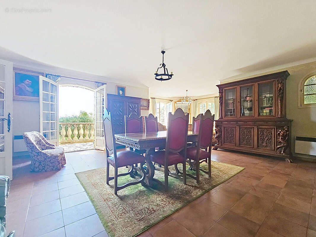 Maison de caractère 8 pièces de 192 m² avec vue panoramique - photo 4