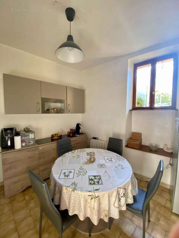 Appartement à SALON-DE-PROVENCE