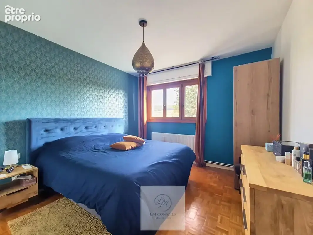Maison 200 m² à Lay-Saint-Christophe  - photo 8