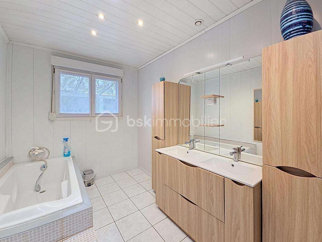 Maison à HENIN-BEAUMONT