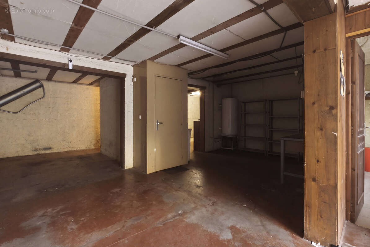 Appartement à SAINT-NAZAIRE-LES-EYMES