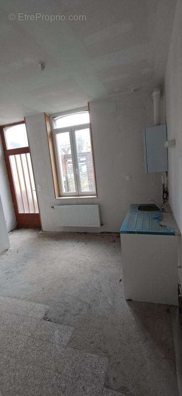 HENIN BEAUMONT  197 rue Berthie Albrecht - photo 5