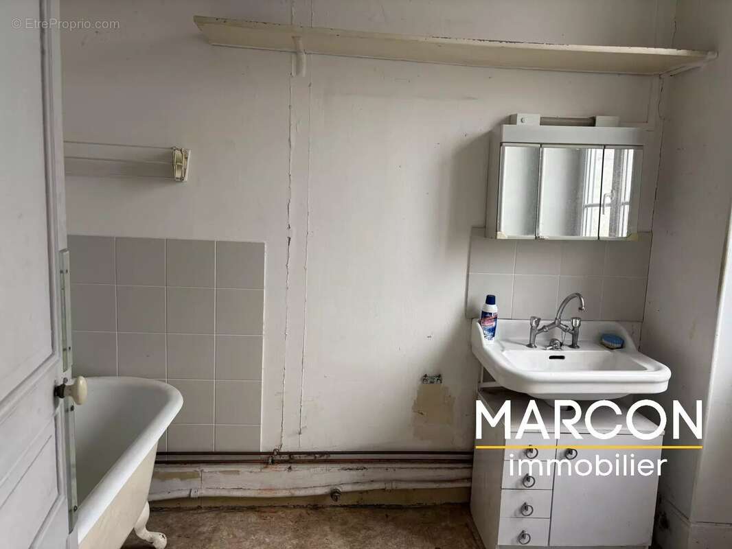 Maison à LA SOUTERRAINE