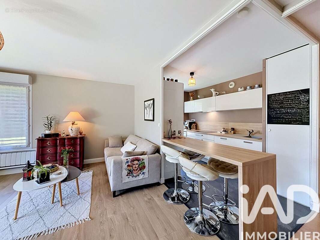Photo 4 - Appartement à L'ISLE-D'ABEAU