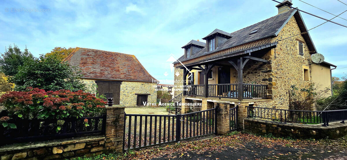 Maison à SAVIGNAC-LEDRIER