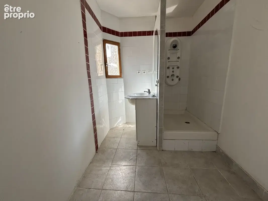 Appartement 3 Pièces La Roquette - photo 2