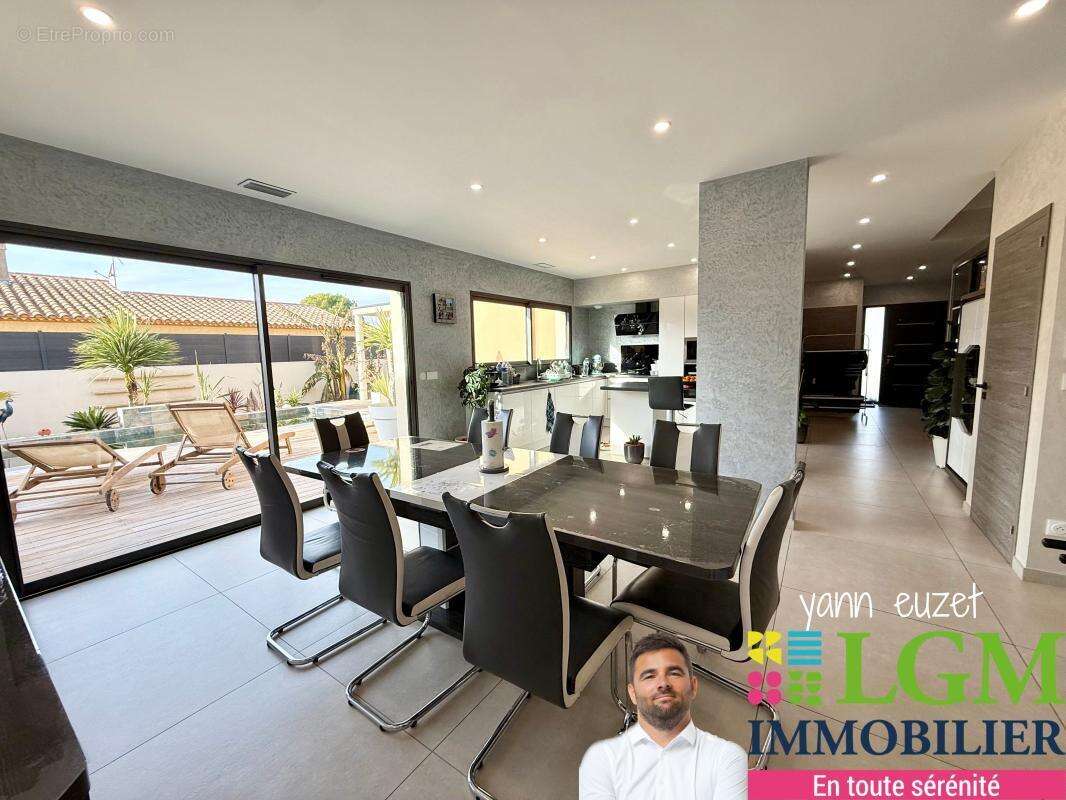 Maison à SAINT-LAURENT-D'AIGOUZE