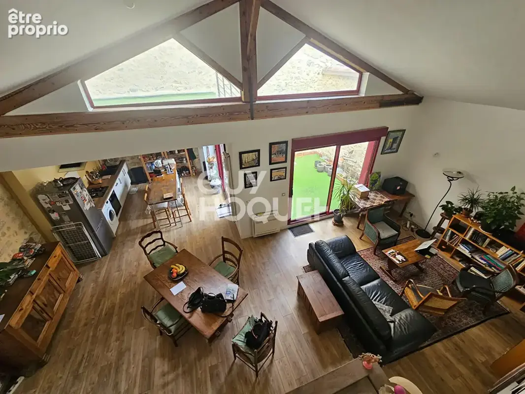Rare à la Vente : Maison de Ville Atypique ,Charme, Calme et Garage de 115 m² - photo 9