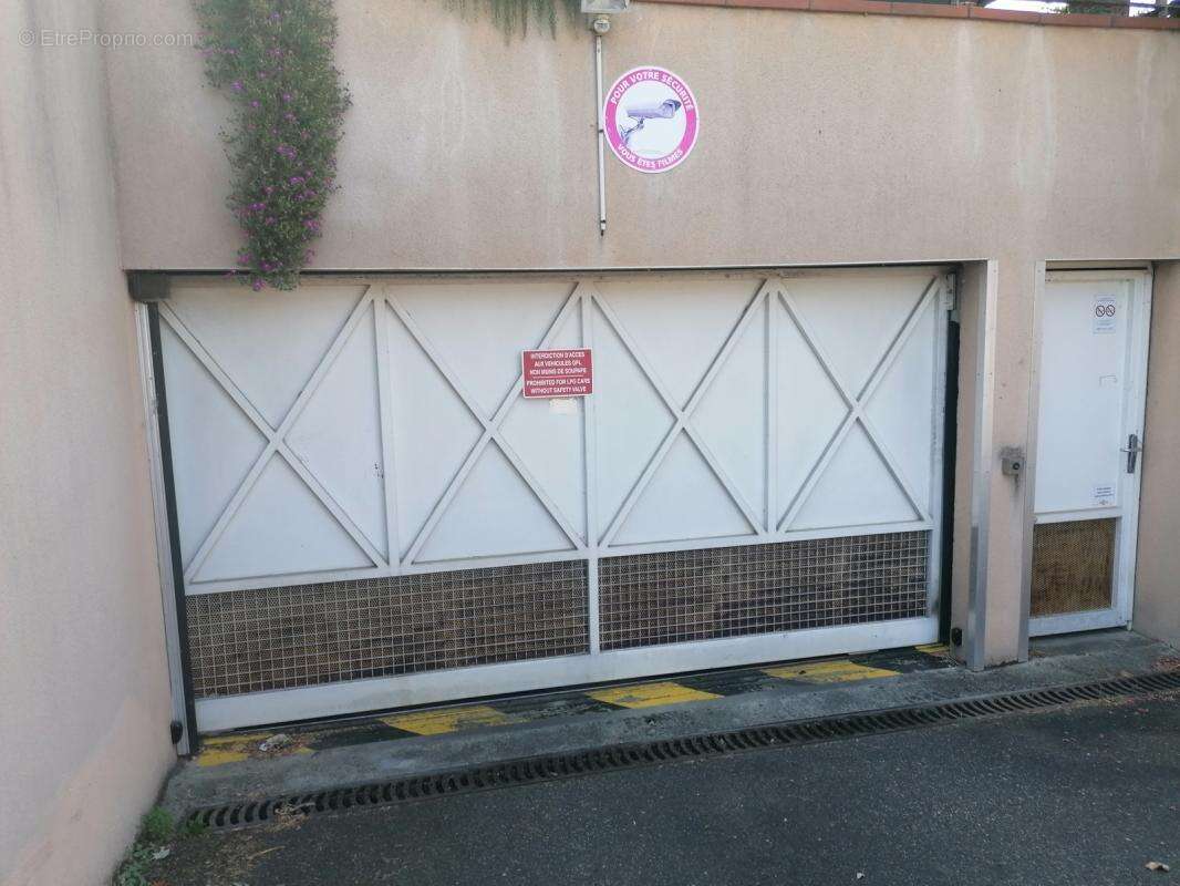 Box en sous-sol — Toulouse Lalande — Résidence sécurisée - photo 2