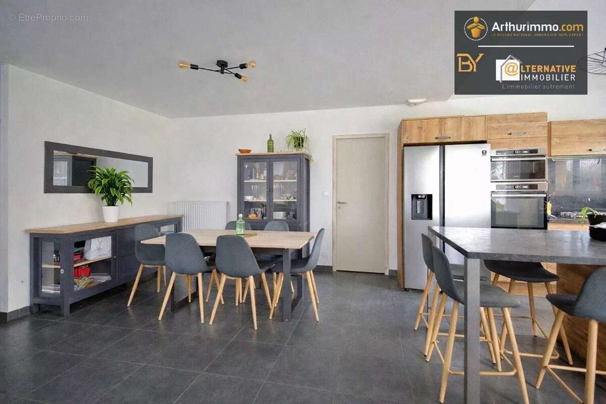 Maison à BRECE