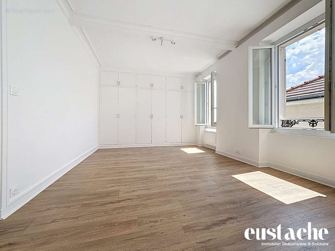 Appartement à SAINT-CLOUD