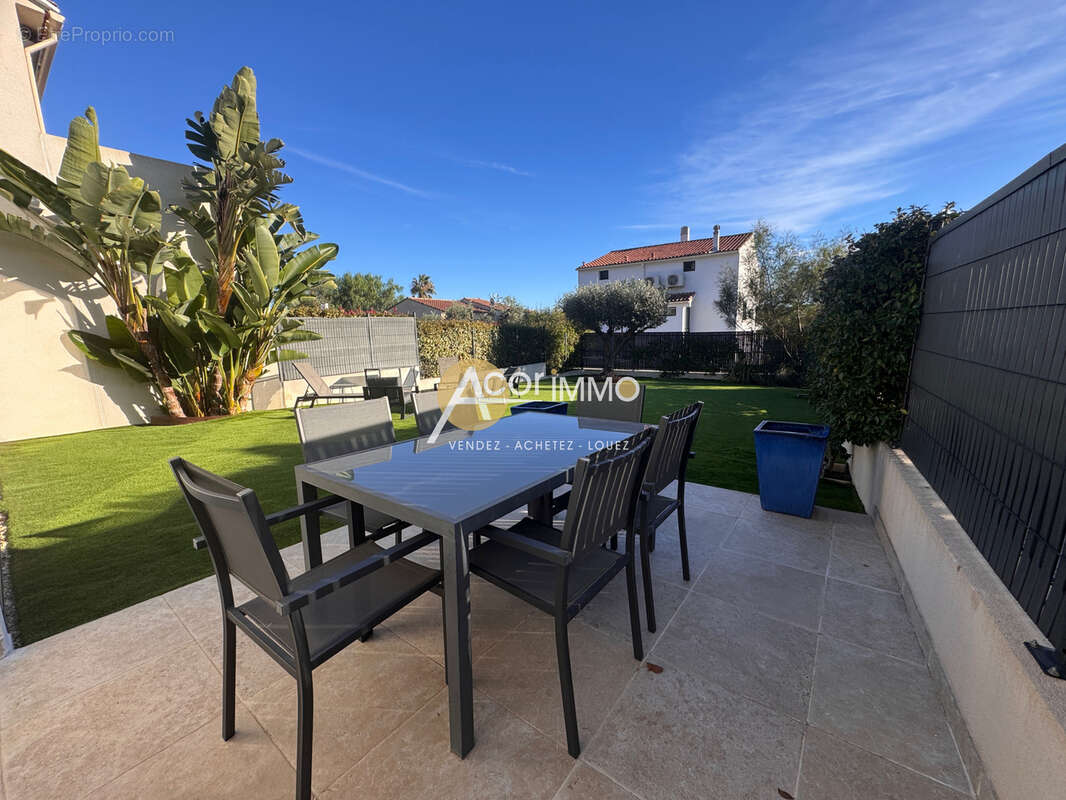 Appartement à SANARY-SUR-MER