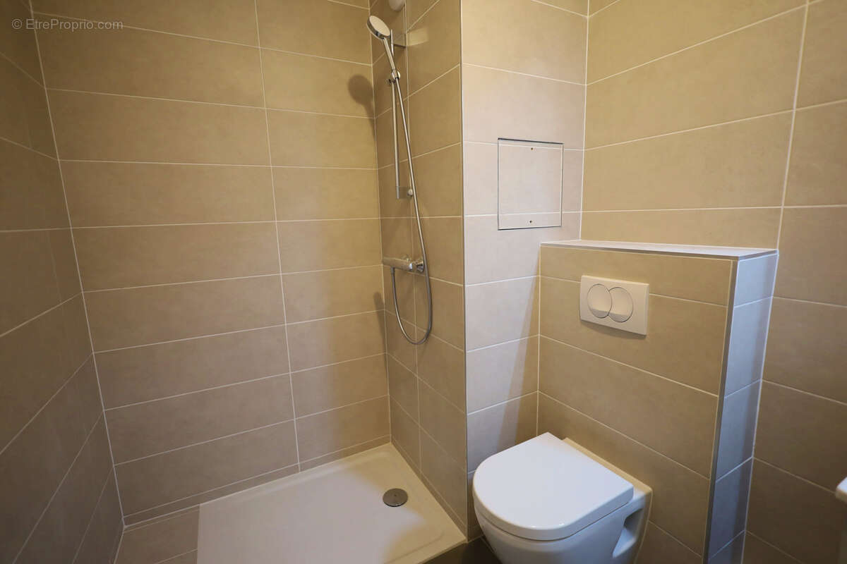 Appartement à LE PLESSIS-ROBINSON