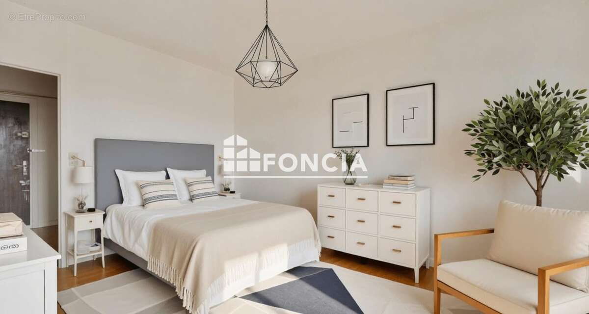 Appartement à LE PLESSIS-ROBINSON